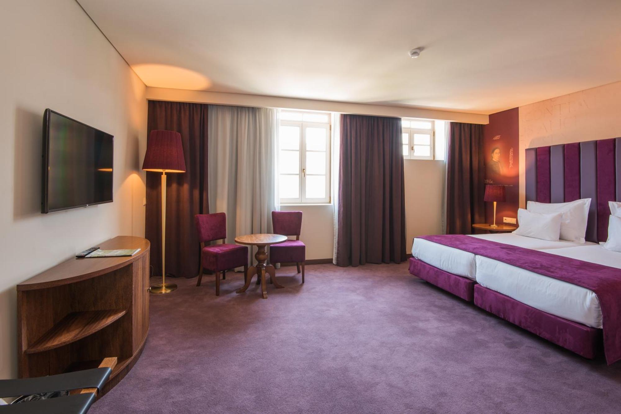 Palace Twin Room